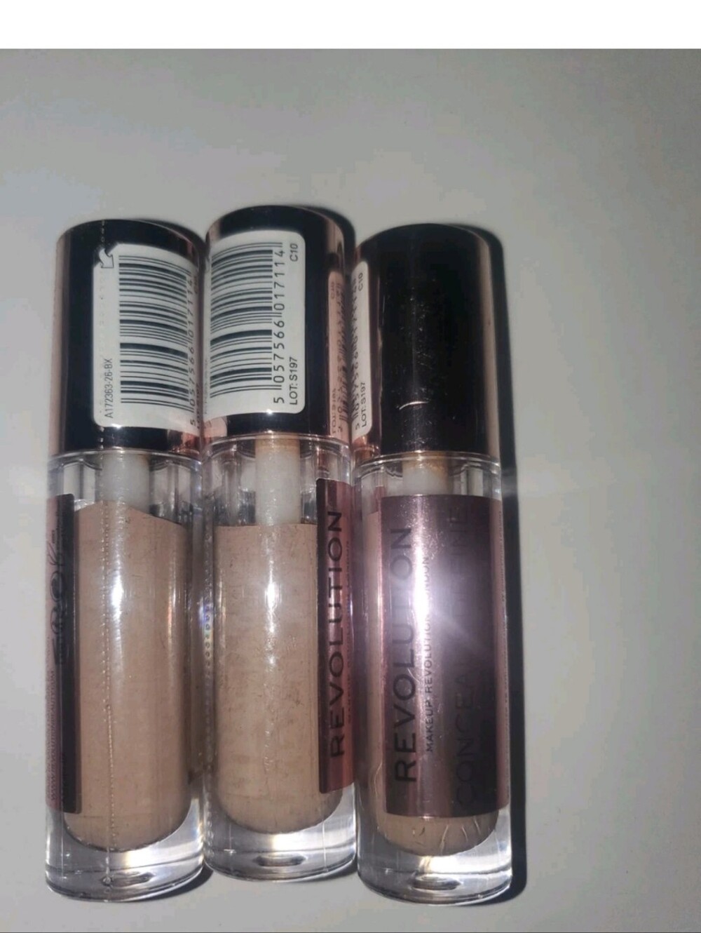 3 Revolution Concealer C10